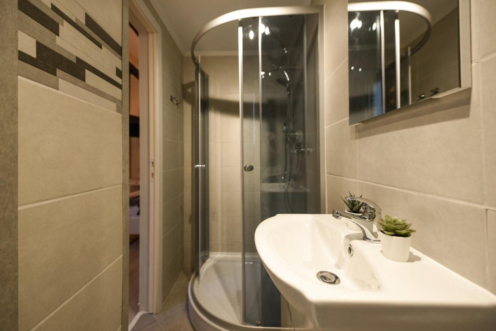 Elegant Studio - Urban Escape In Bükreş Dış mekan fotoğraf